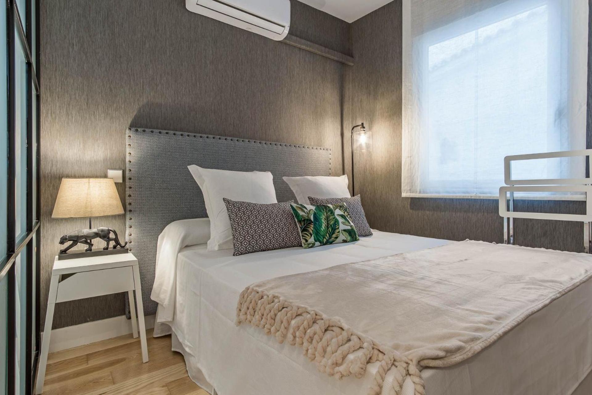 Loft En Barrio Latina Madrid La Latina VII Lägenhet Exteriör bild